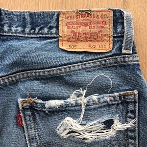 Vintage Levi’s 505 Jeans